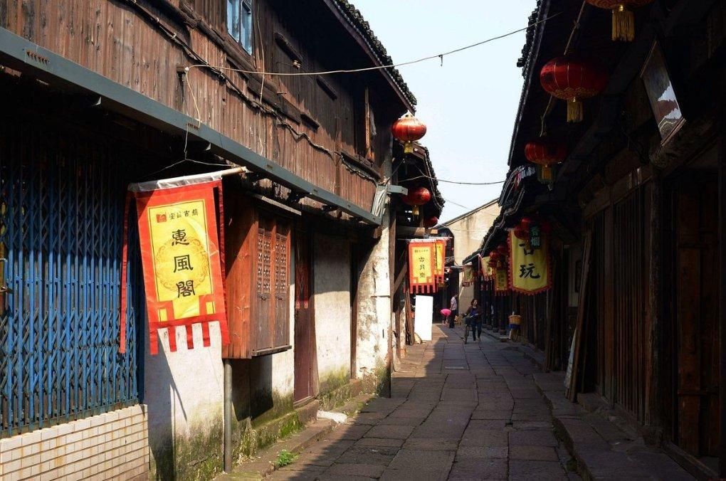 王熙凤打定主意让秋桐除掉尤二姐在趁机除掉秋桐对吗？游戏画面